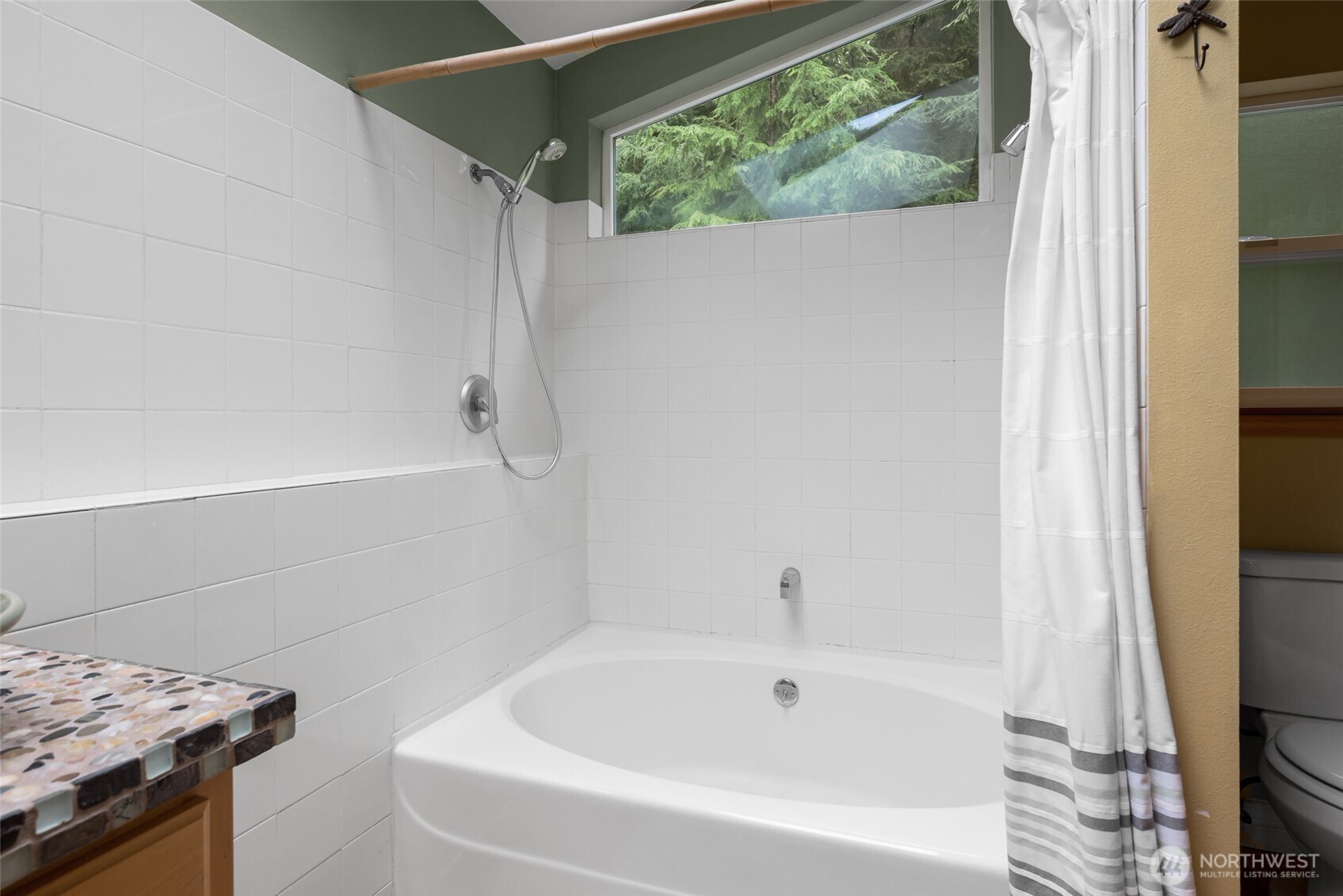 411 Puget Drive Property Photo 20