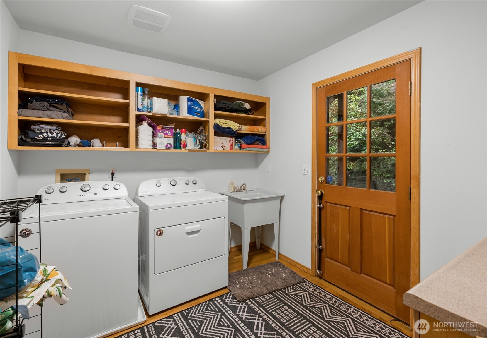 411 Puget Drive Property Photo 24