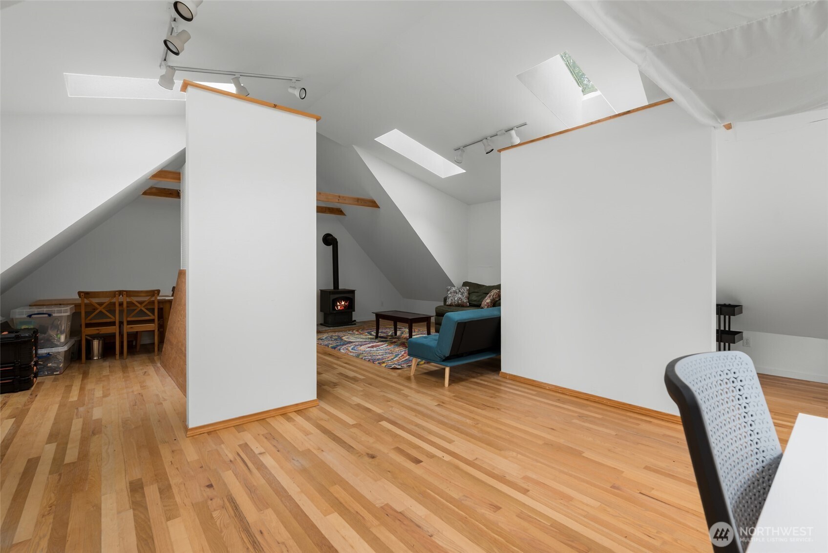 411 Puget Drive Property Photo 32