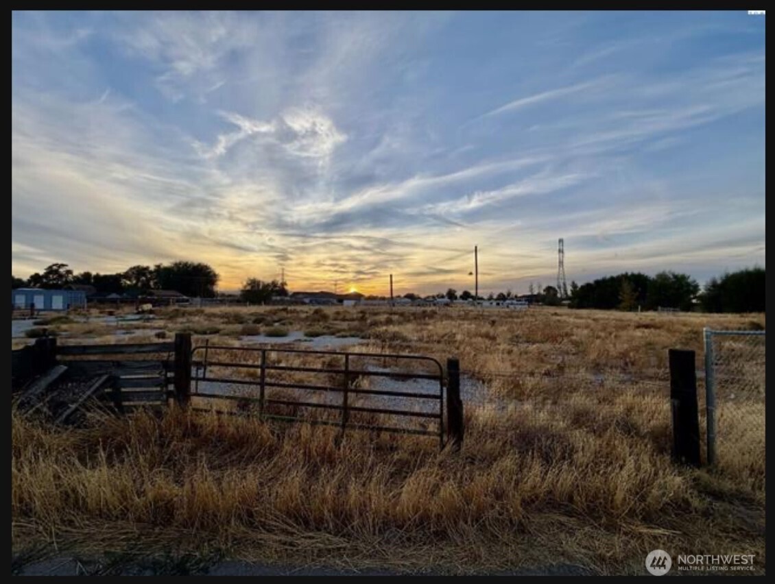 206504 E Bryson Brown Road Property Photo 5