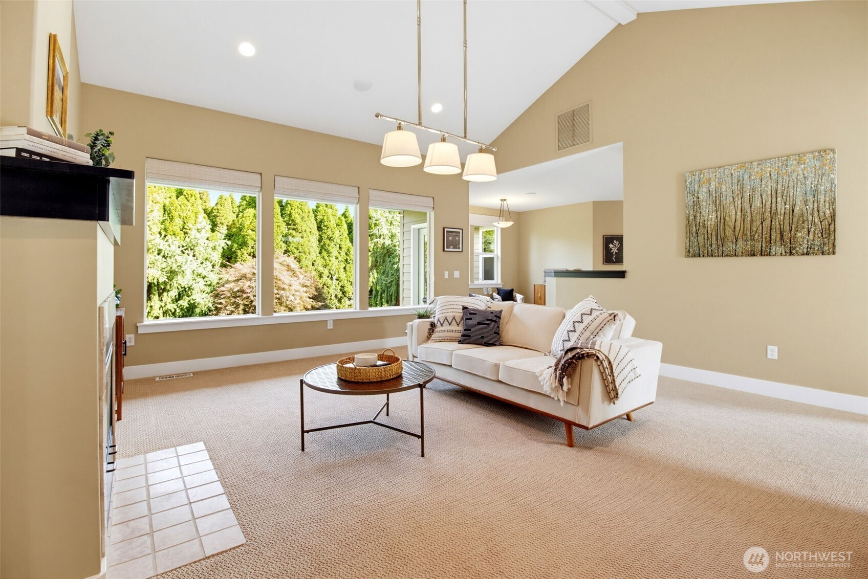 105 Pickens Street Property Photo 4