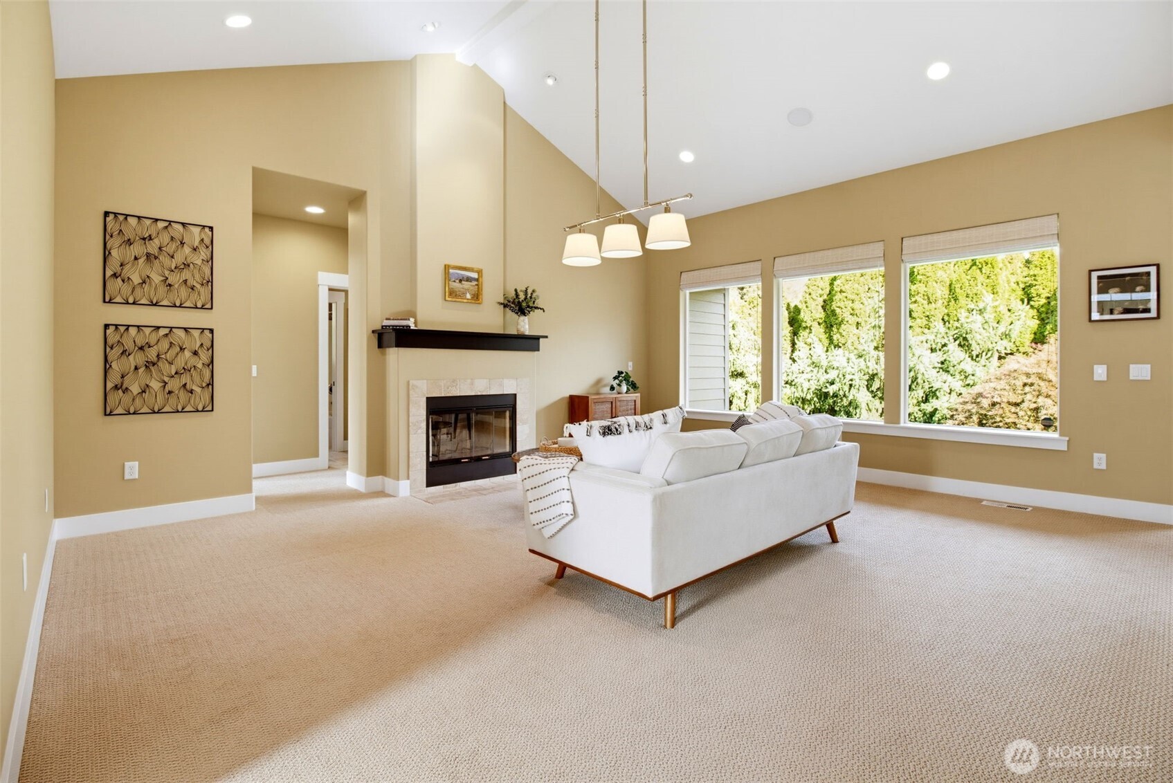 105 Pickens Street Property Photo 6