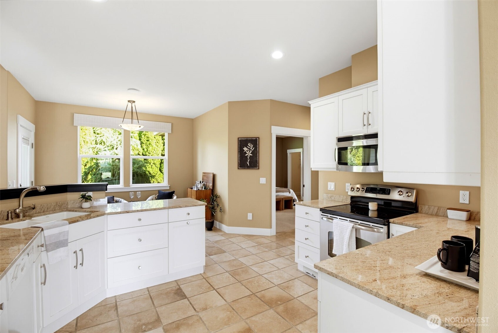 105 Pickens Street Property Photo 14
