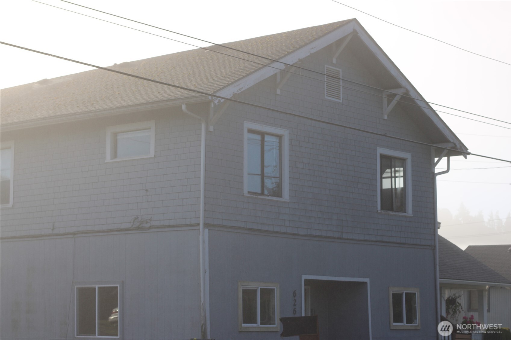 626 Monroe St Property Photo 2