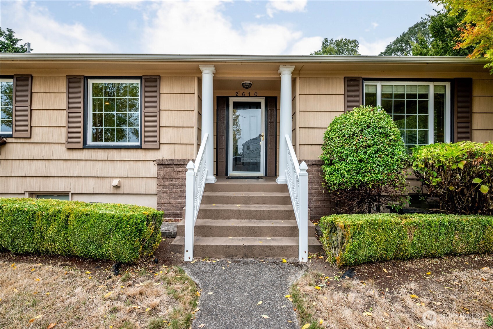 2610 Field Street Property Photo 3