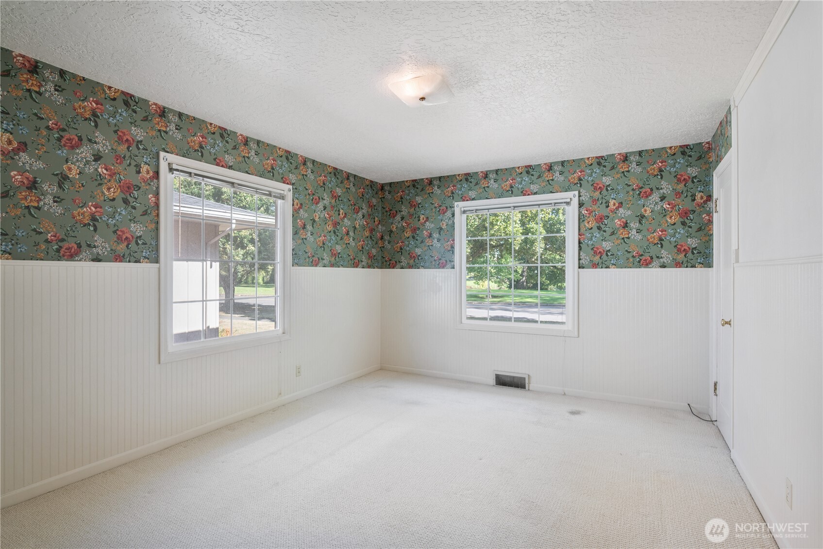 2610 Field Street Property Photo 15