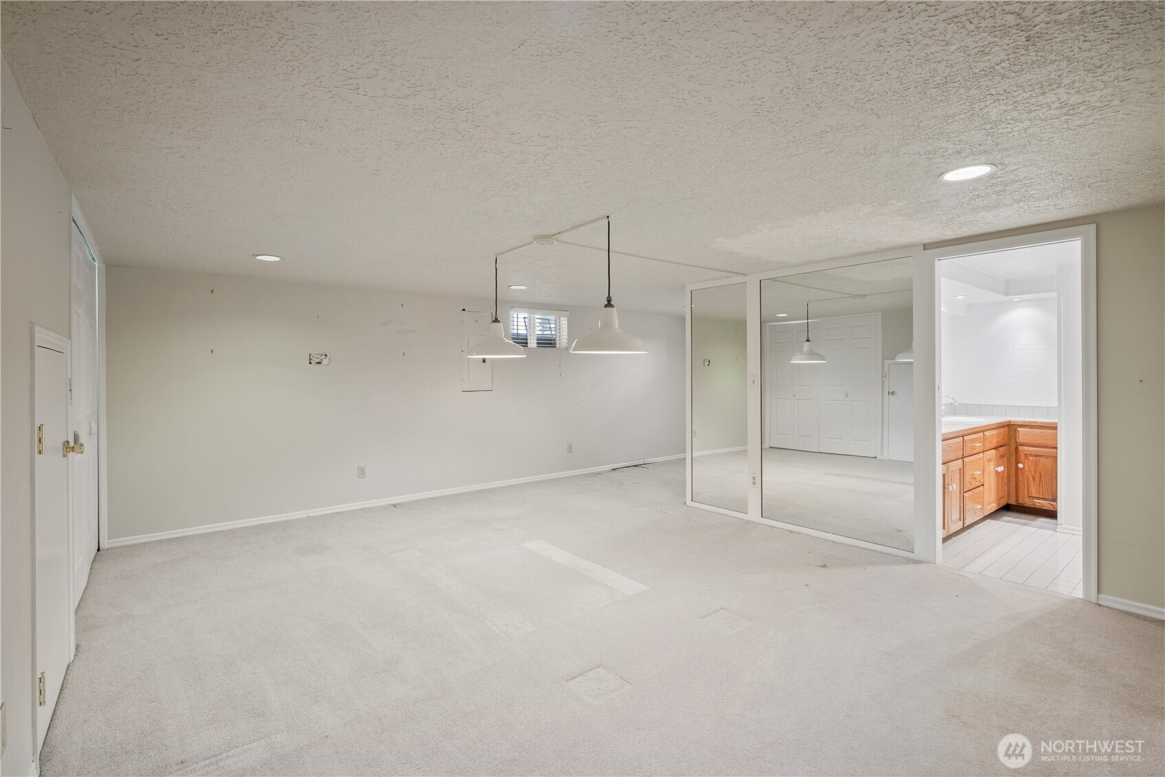 2610 Field Street Property Photo 22