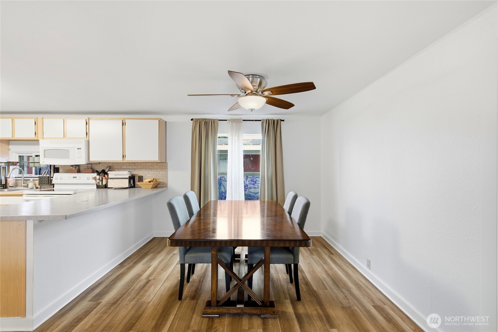 1110 101st Street Ct 5 Property Photo 6