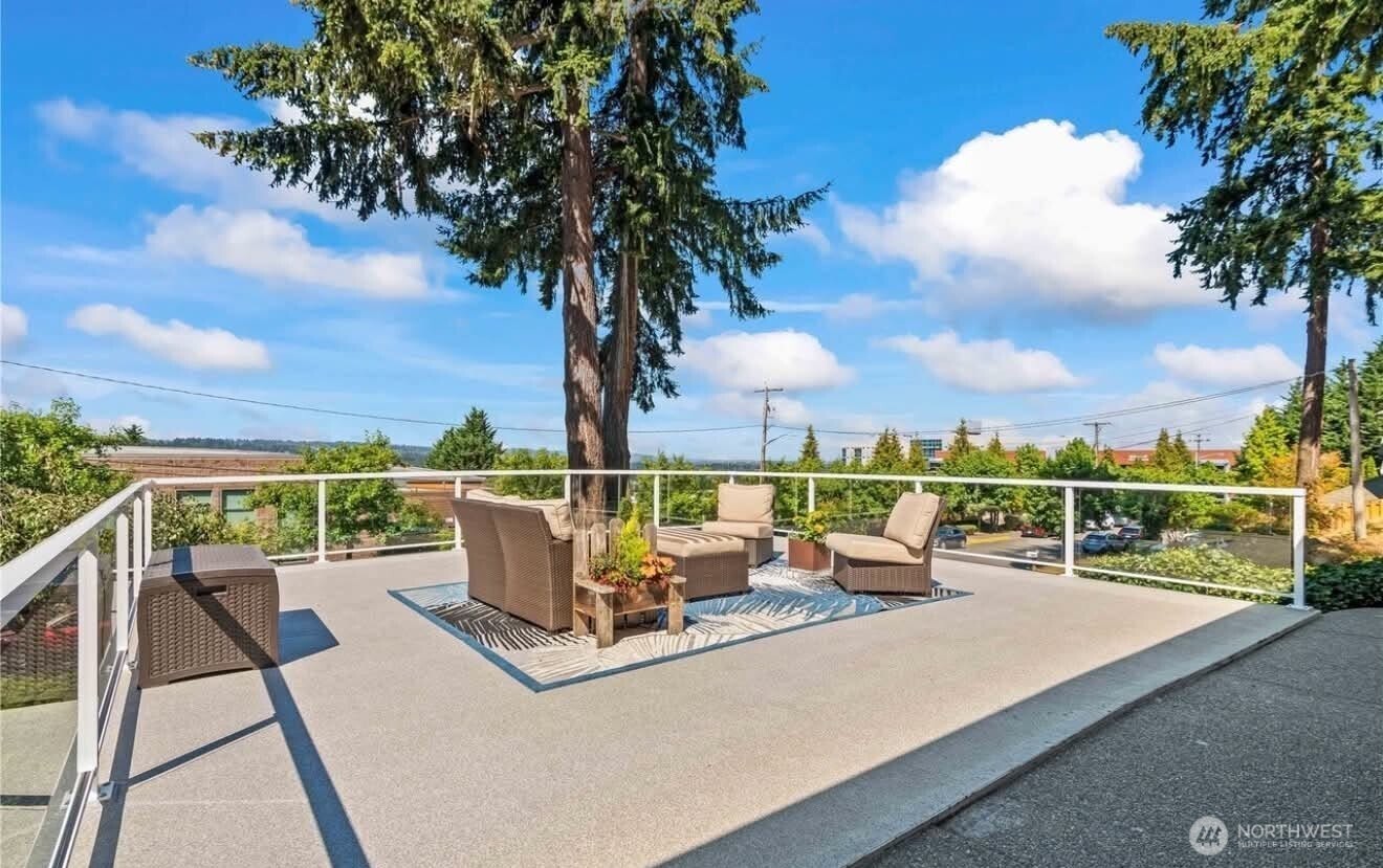 1607 5th Street Property Photo 5