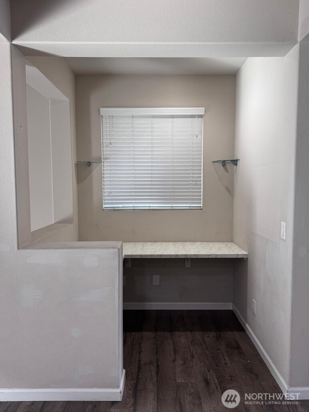 519 Birchwood Drive Property Photo 9