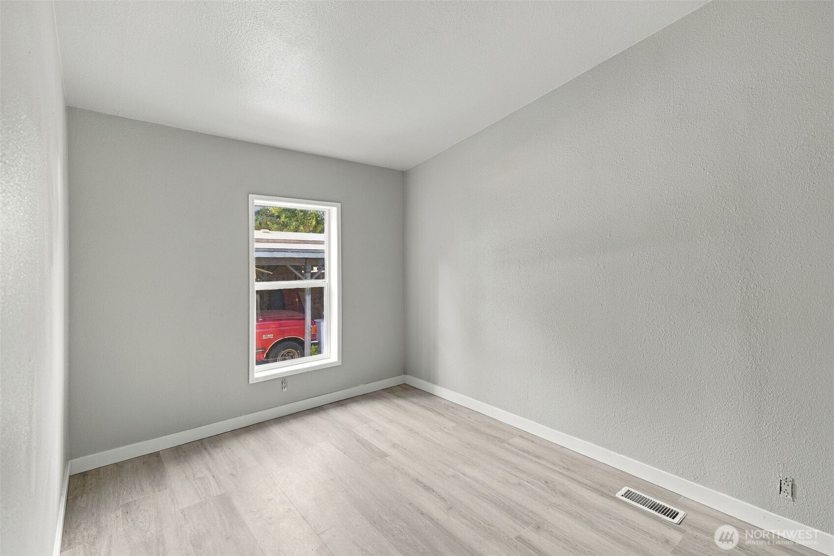 2019 349th Street 4 Property Photo 15