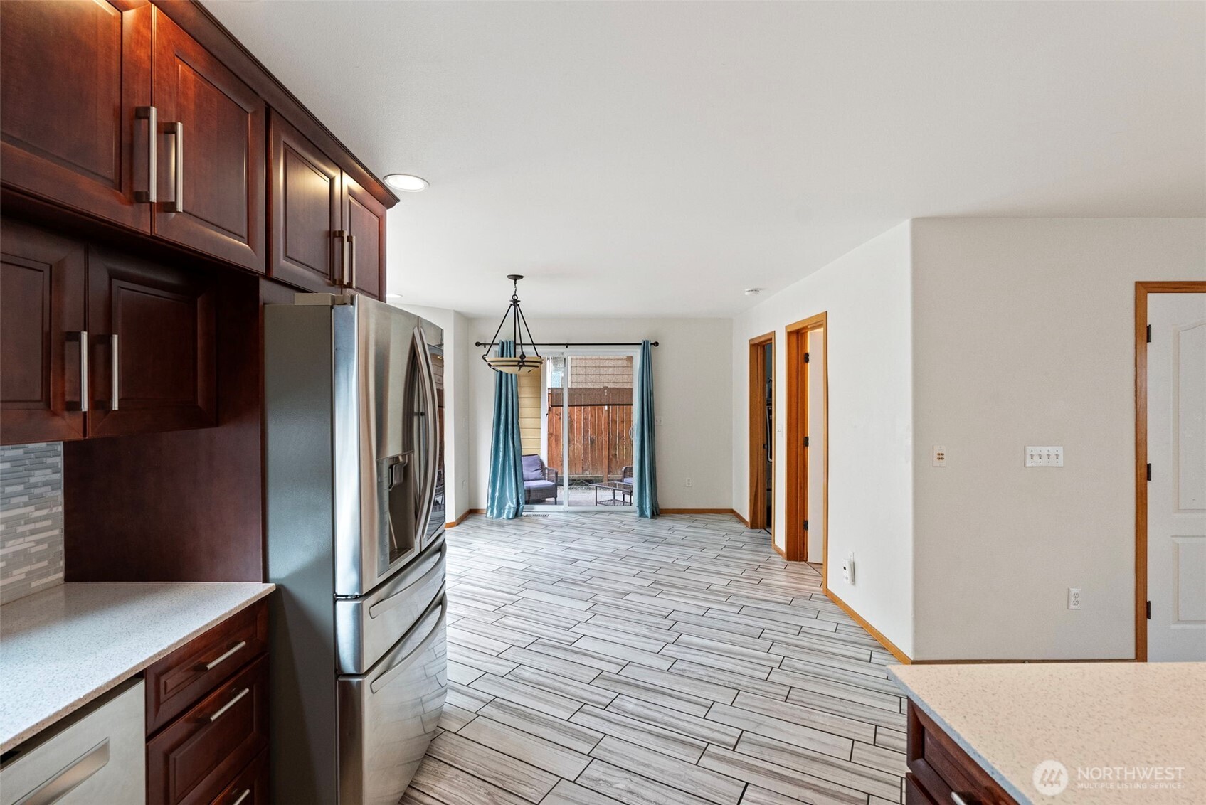 1673 Bayview Drive Property Photo 11