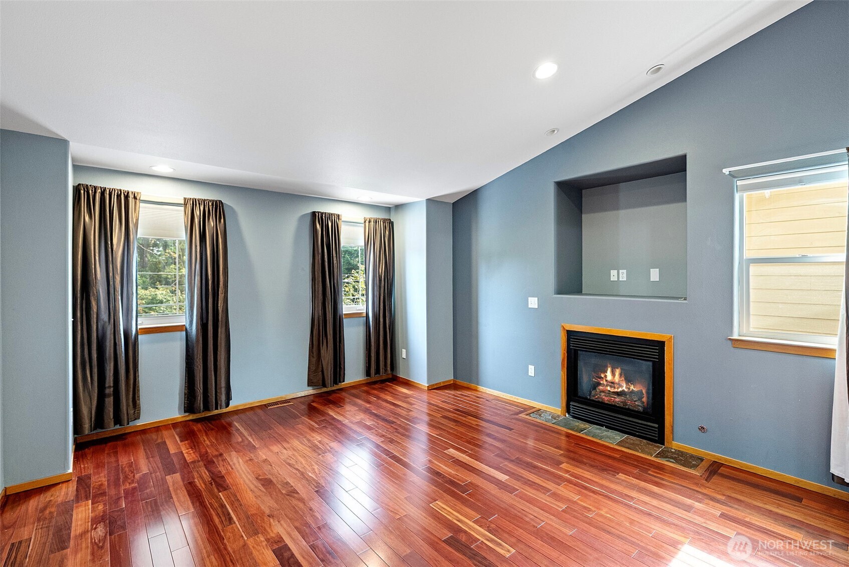 1673 Bayview Drive Property Photo 19