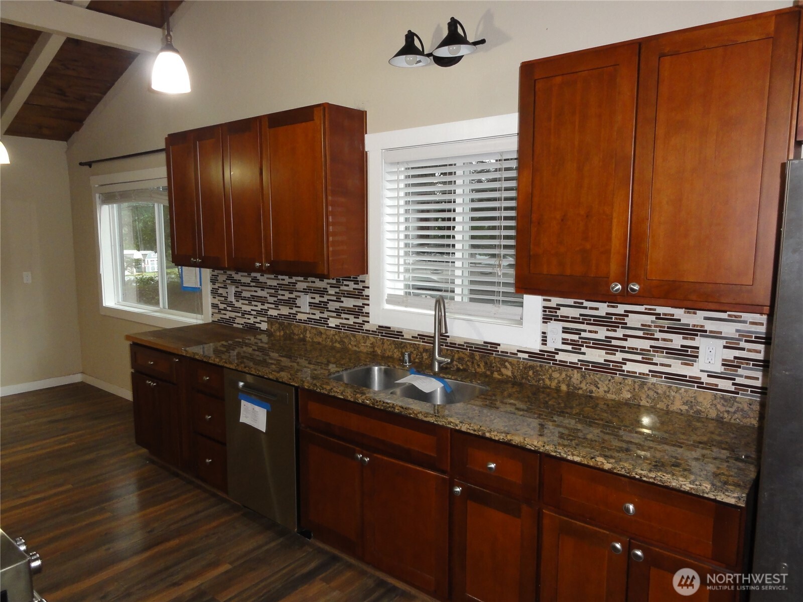 9916 Creviston Drive Property Photo 2