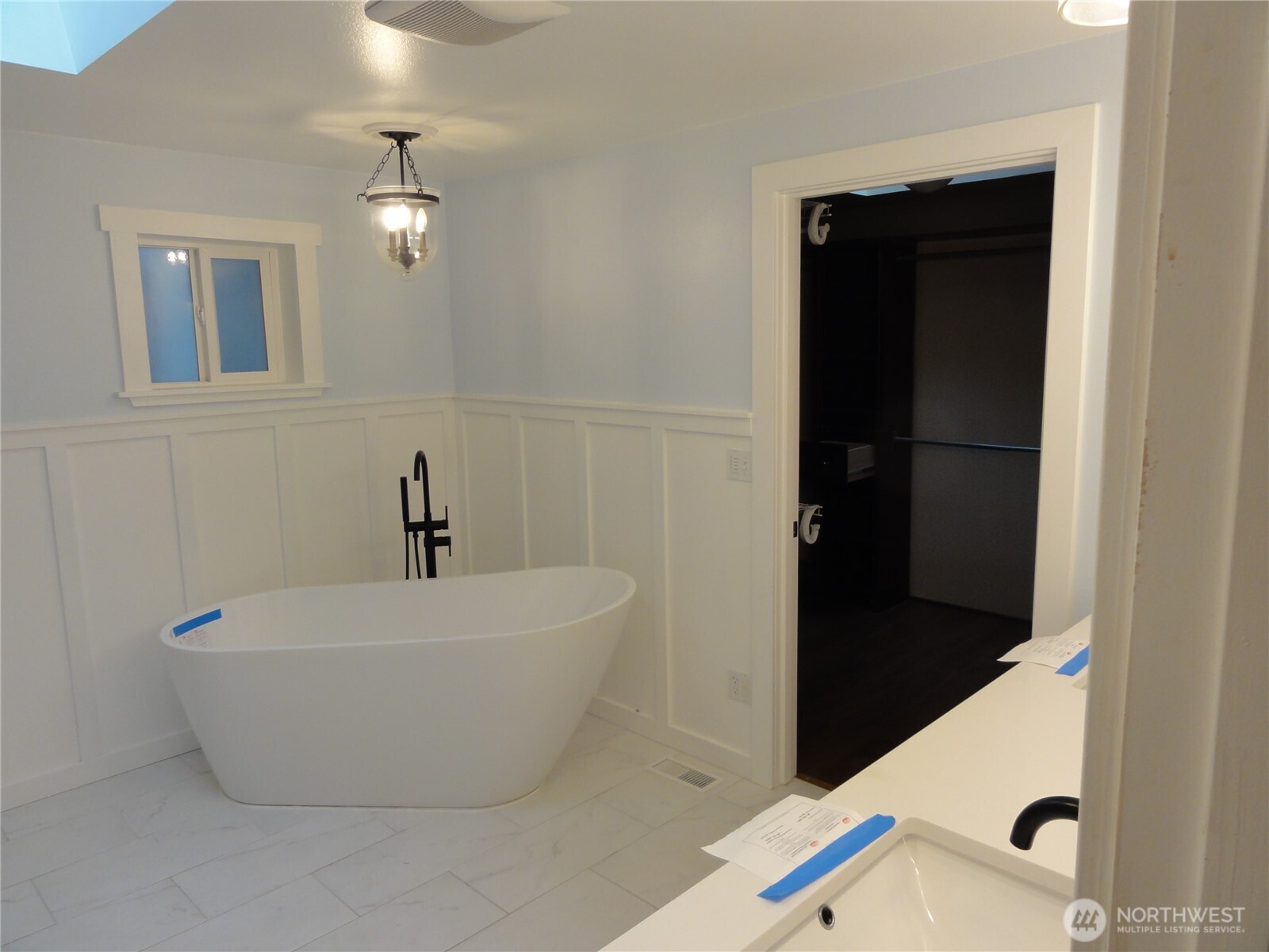9916 Creviston Drive Property Photo 6