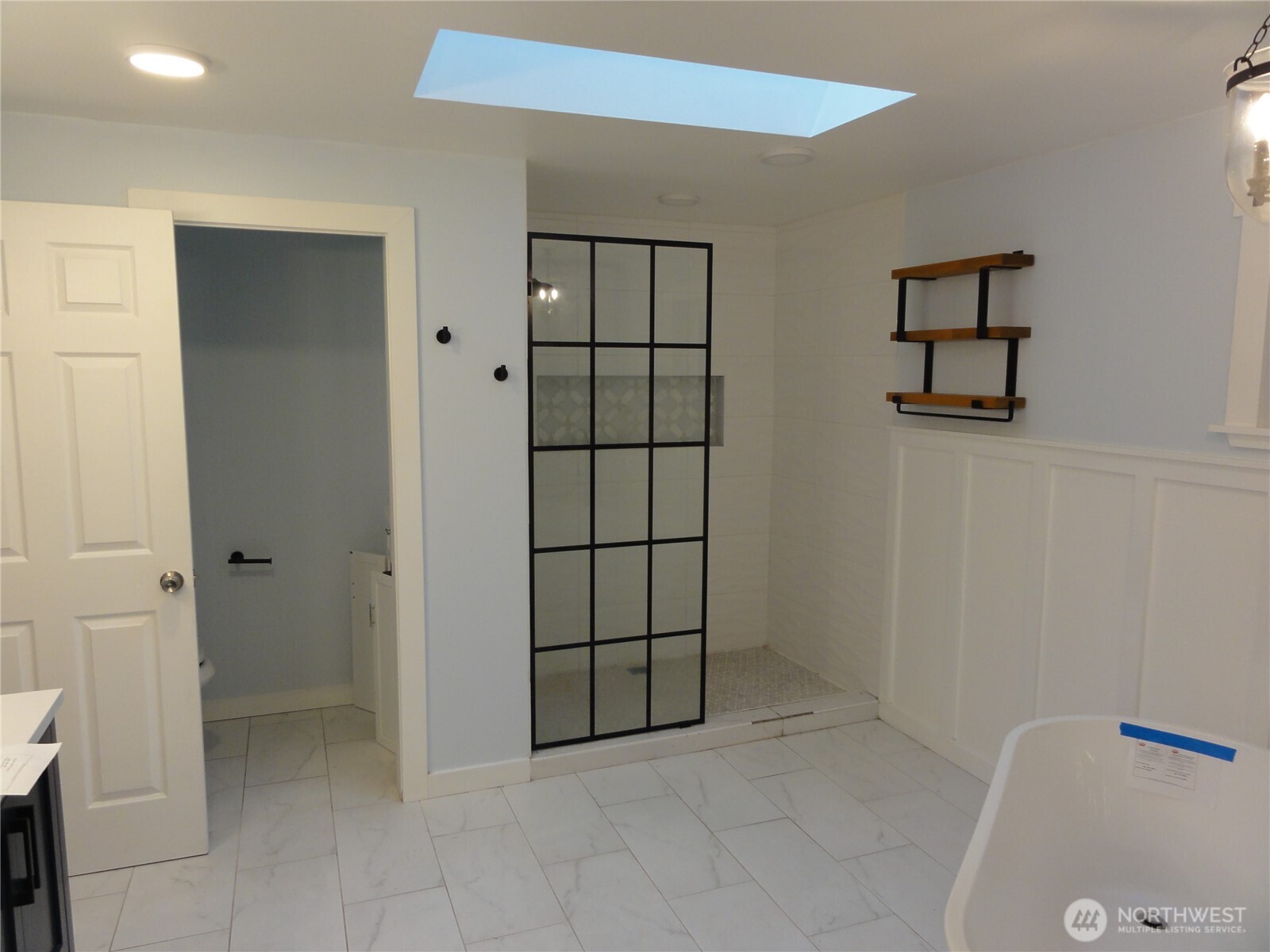 9916 Creviston Drive Property Photo 7