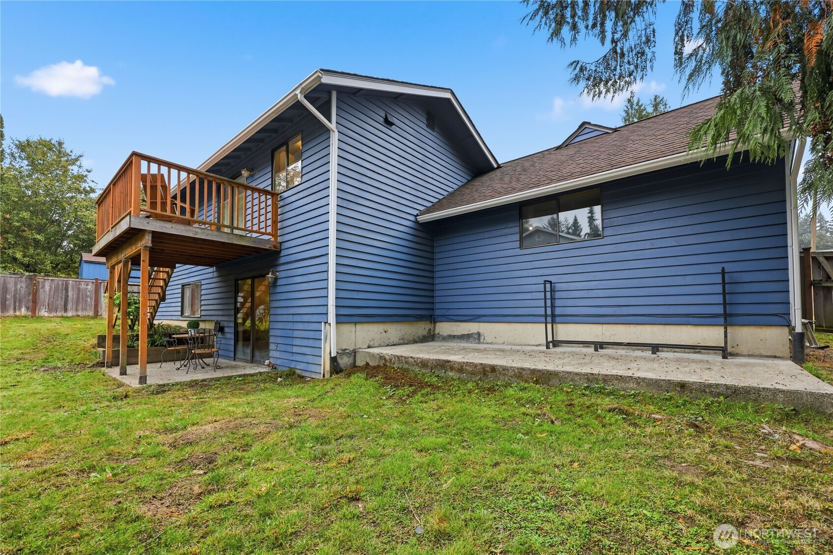 1414 Ne Rygg Court Property Photo 35