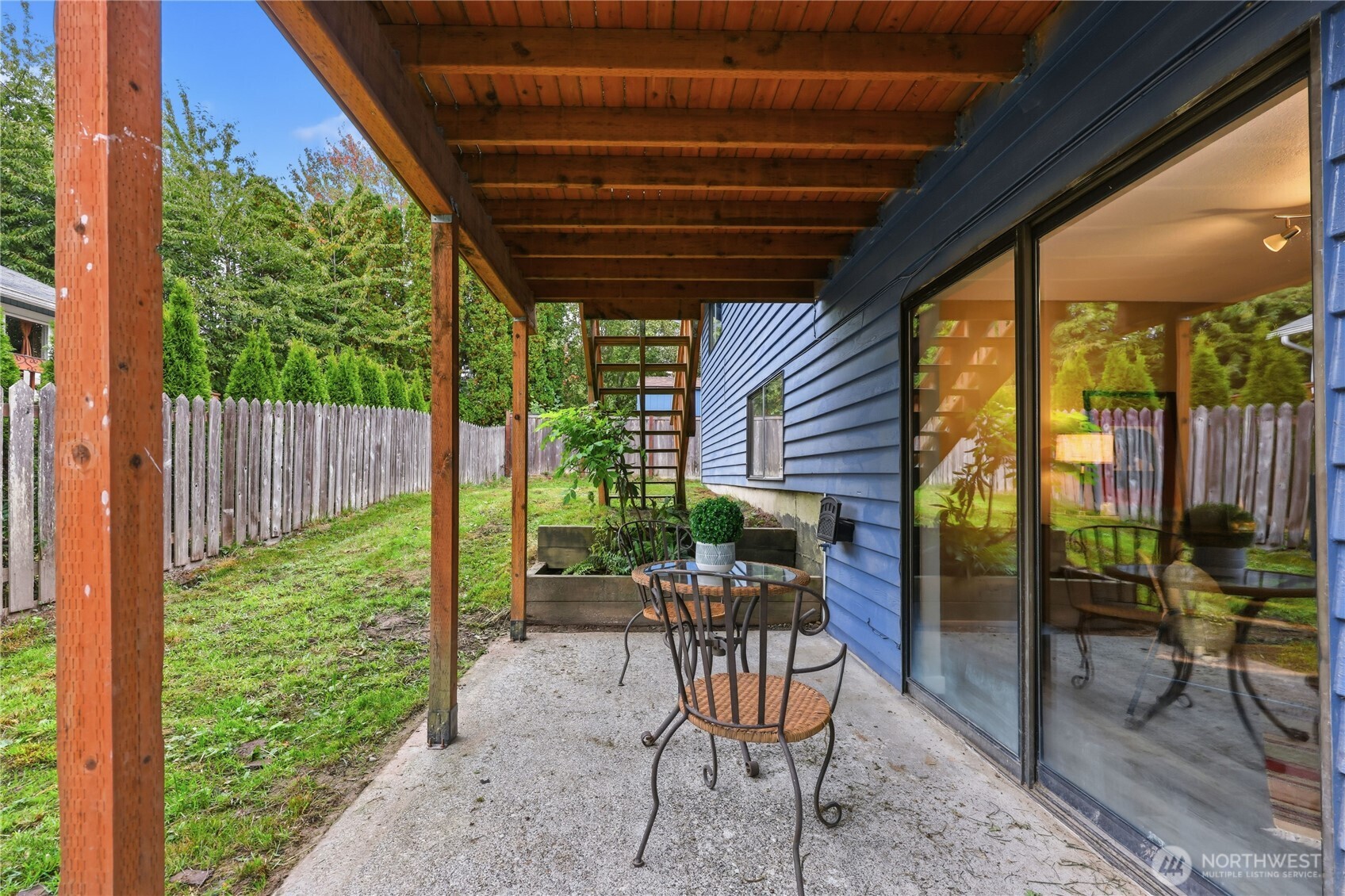 1414 Ne Rygg Court Property Photo 38