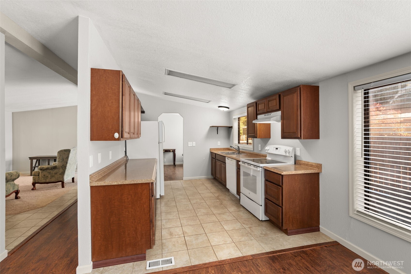 17340 Sargent Road #48 Property Photo 11
