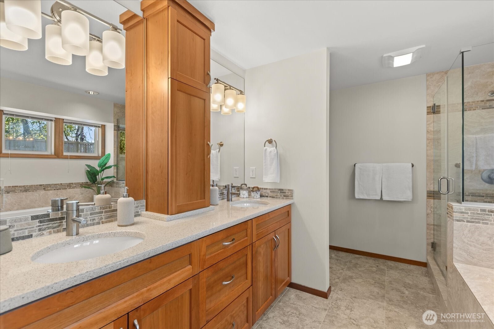 18404 Homeview Drive Property Photo 22