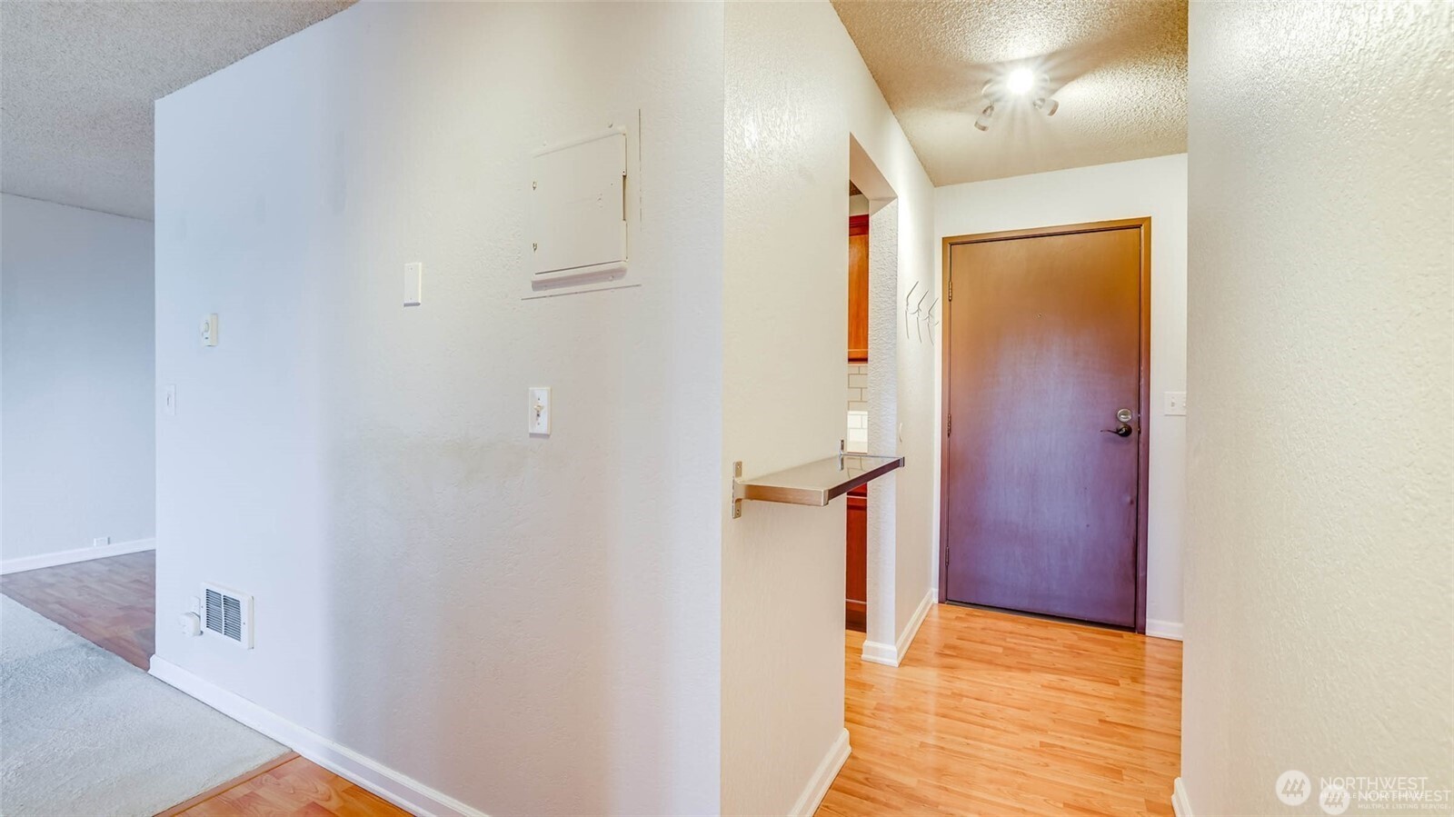 750 N 143rd Street 302 Property Photo 4