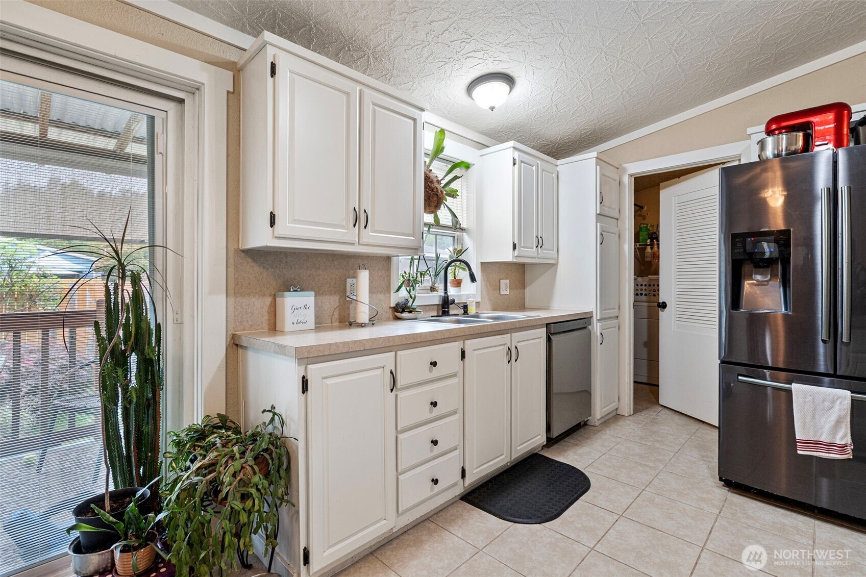 12418 143rd Avenue Property Photo 7