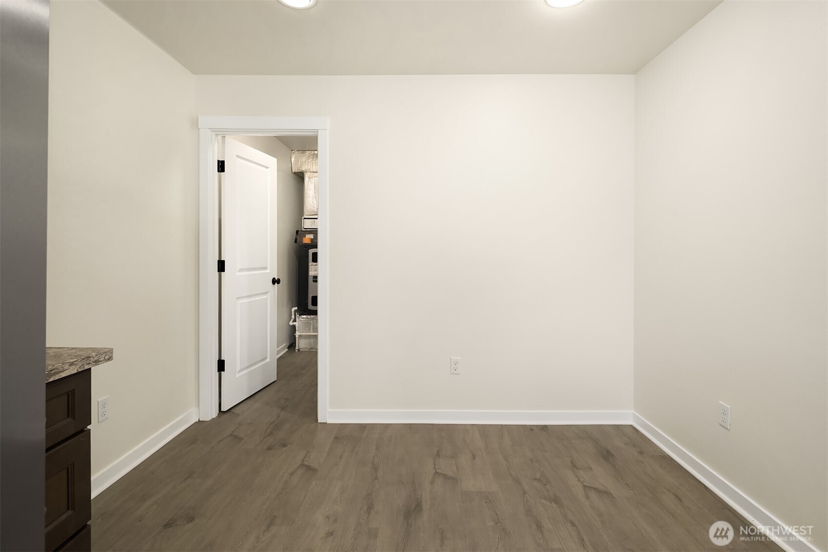 513 4th Street Property Photo 9