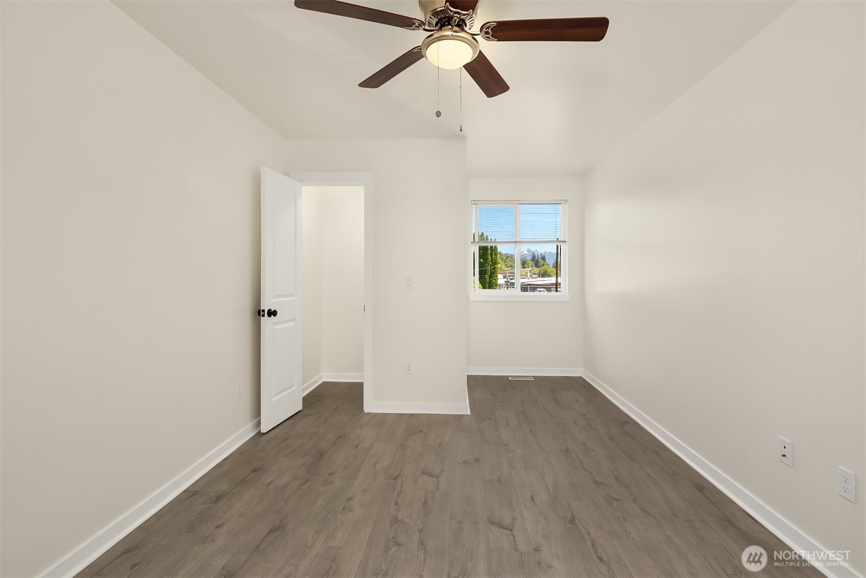 513 4th Street Property Photo 17