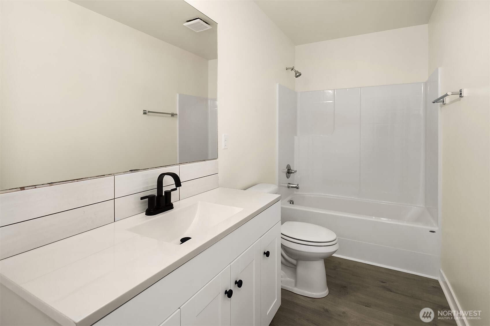 513 4th Street Property Photo 23