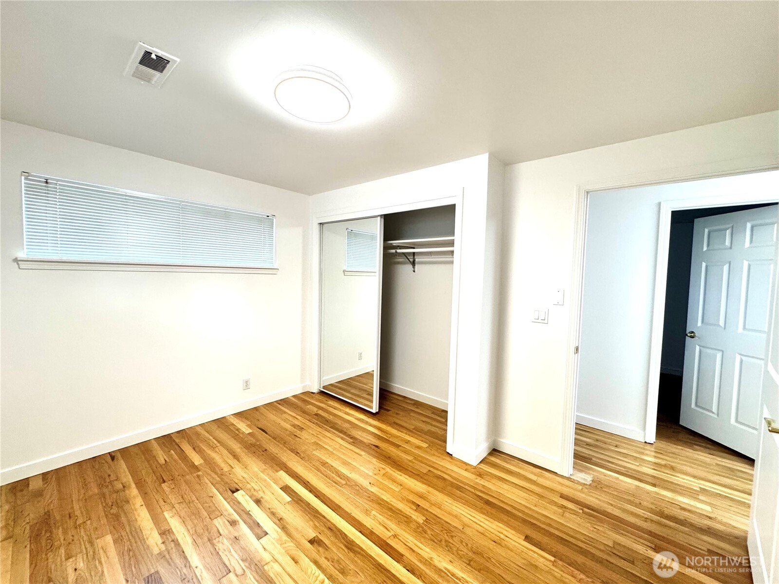 6311 188th Street Property Photo 5