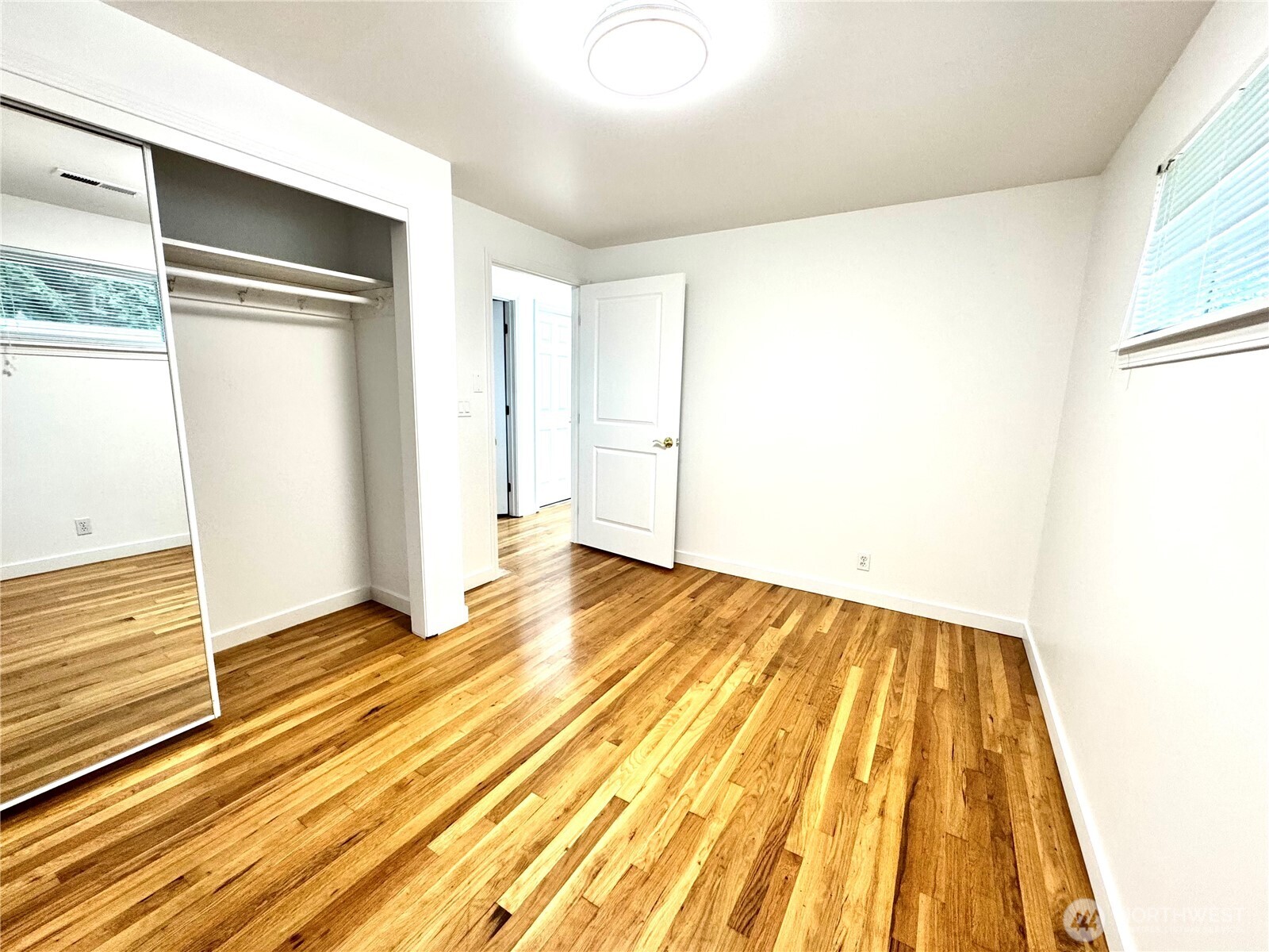 6311 188th Street Property Photo 10