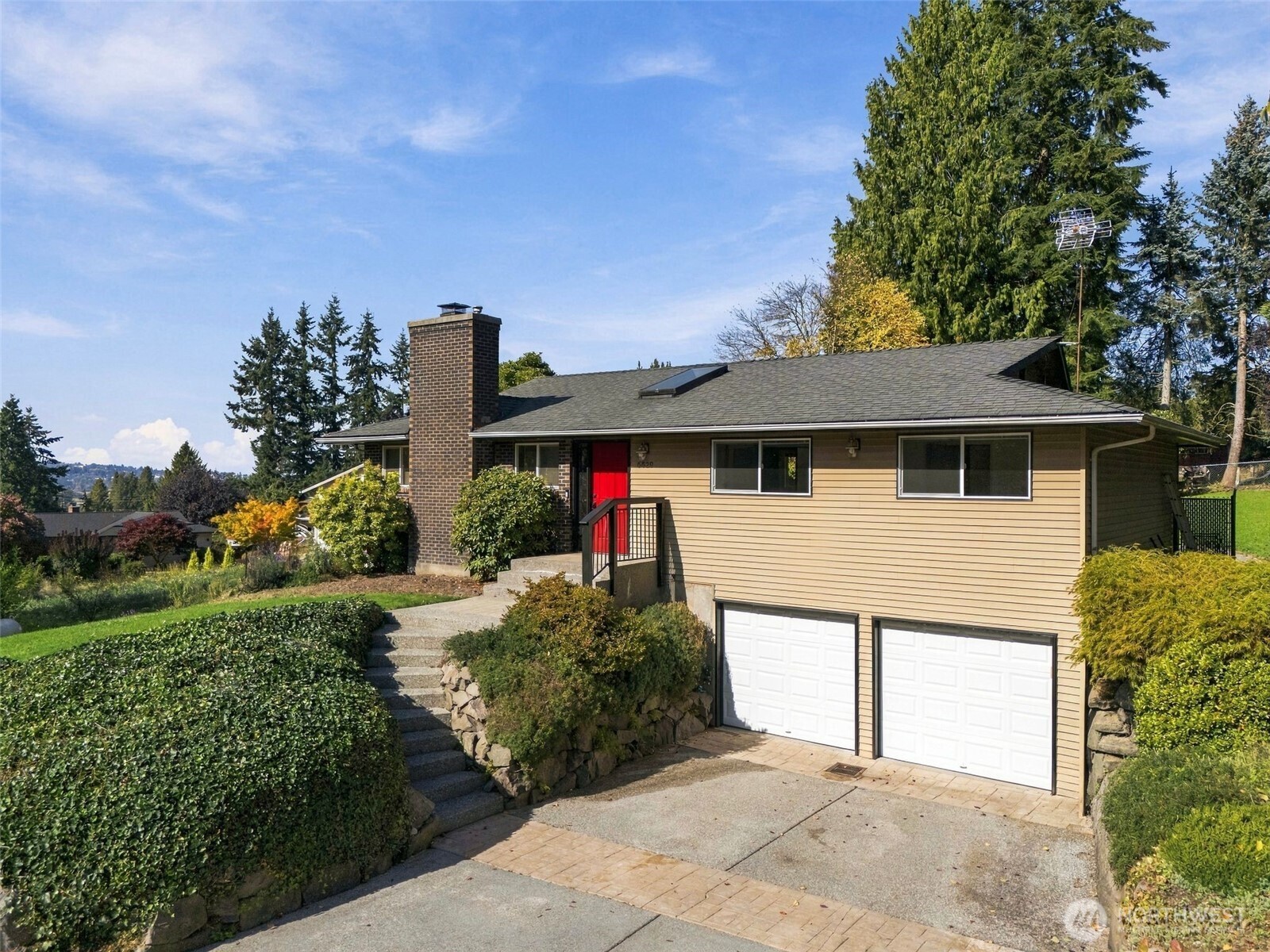 6629 63rd Street Property Photo 3