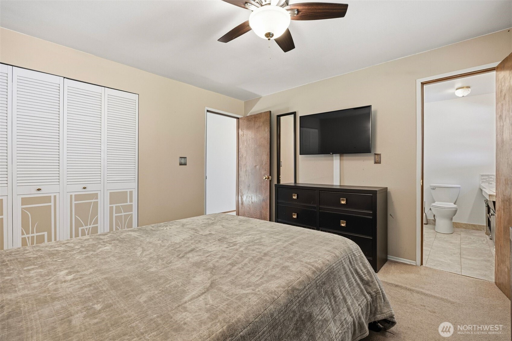 6629 63rd Street Property Photo 14