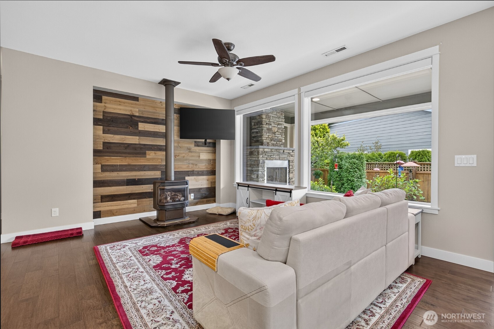 19207 146th Street Property Photo 11