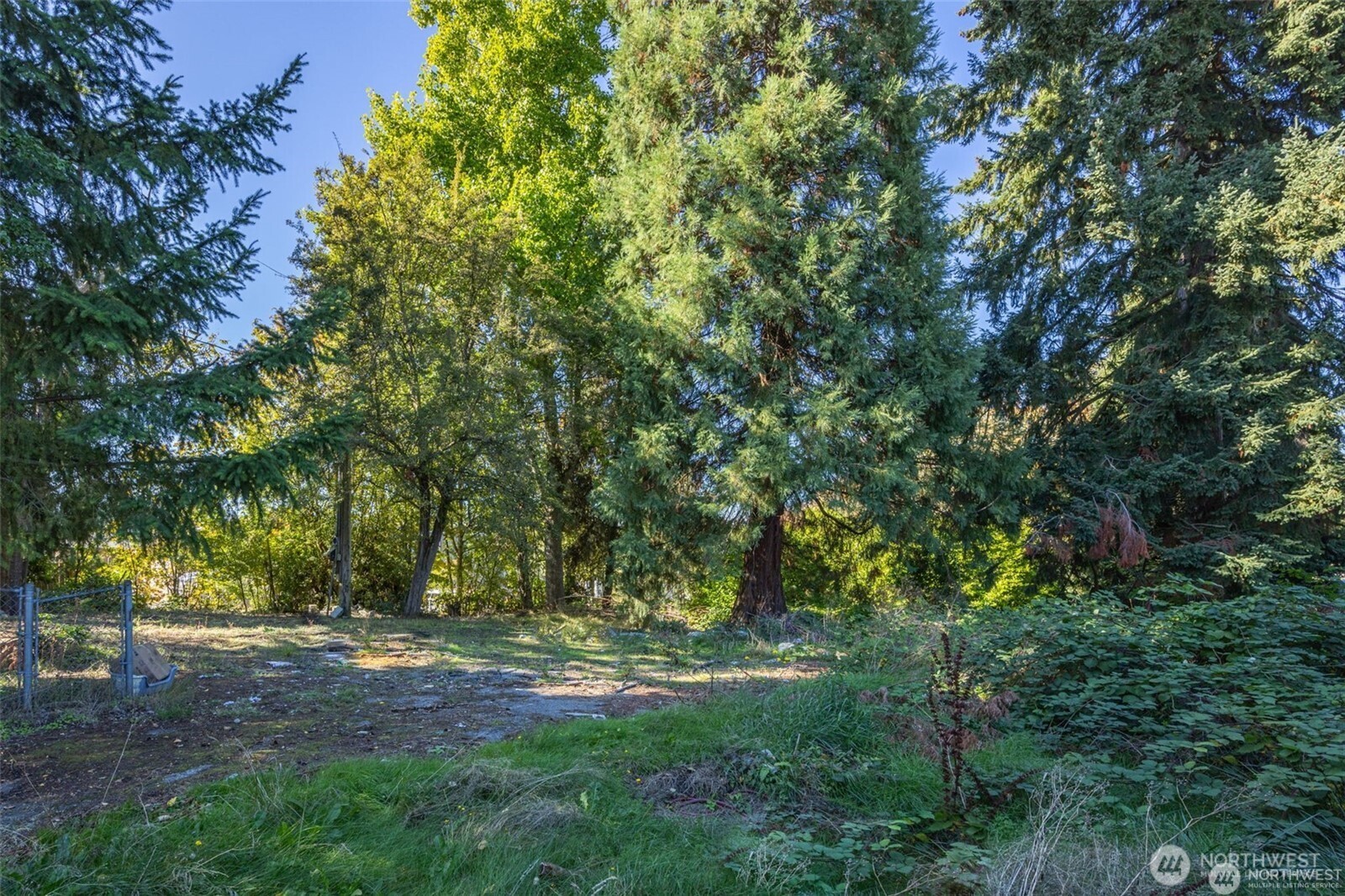 12900 Beverly Park Road Property Photo 5