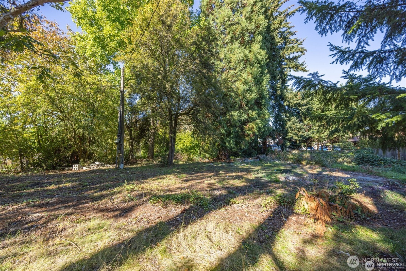 12900 Beverly Park Road Property Photo 6