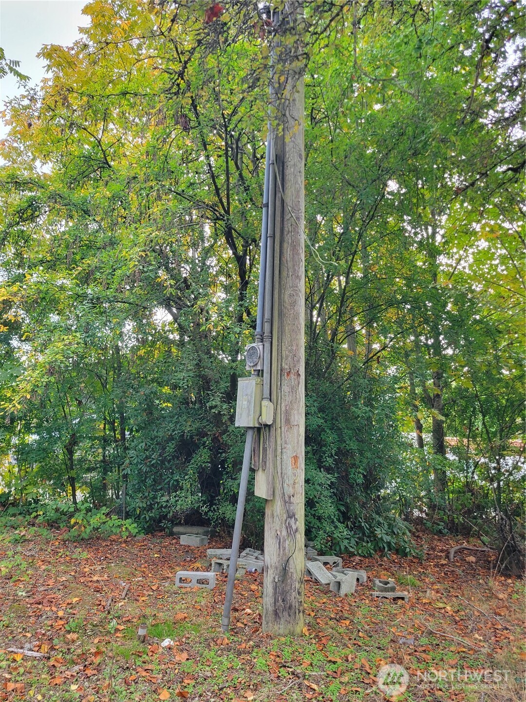 12900 Beverly Park Road Property Photo 12