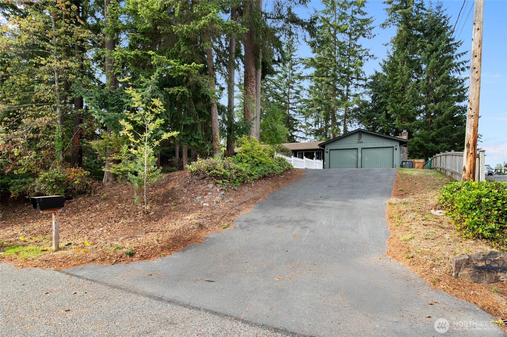 12524 25th Avenue Property Photo 37