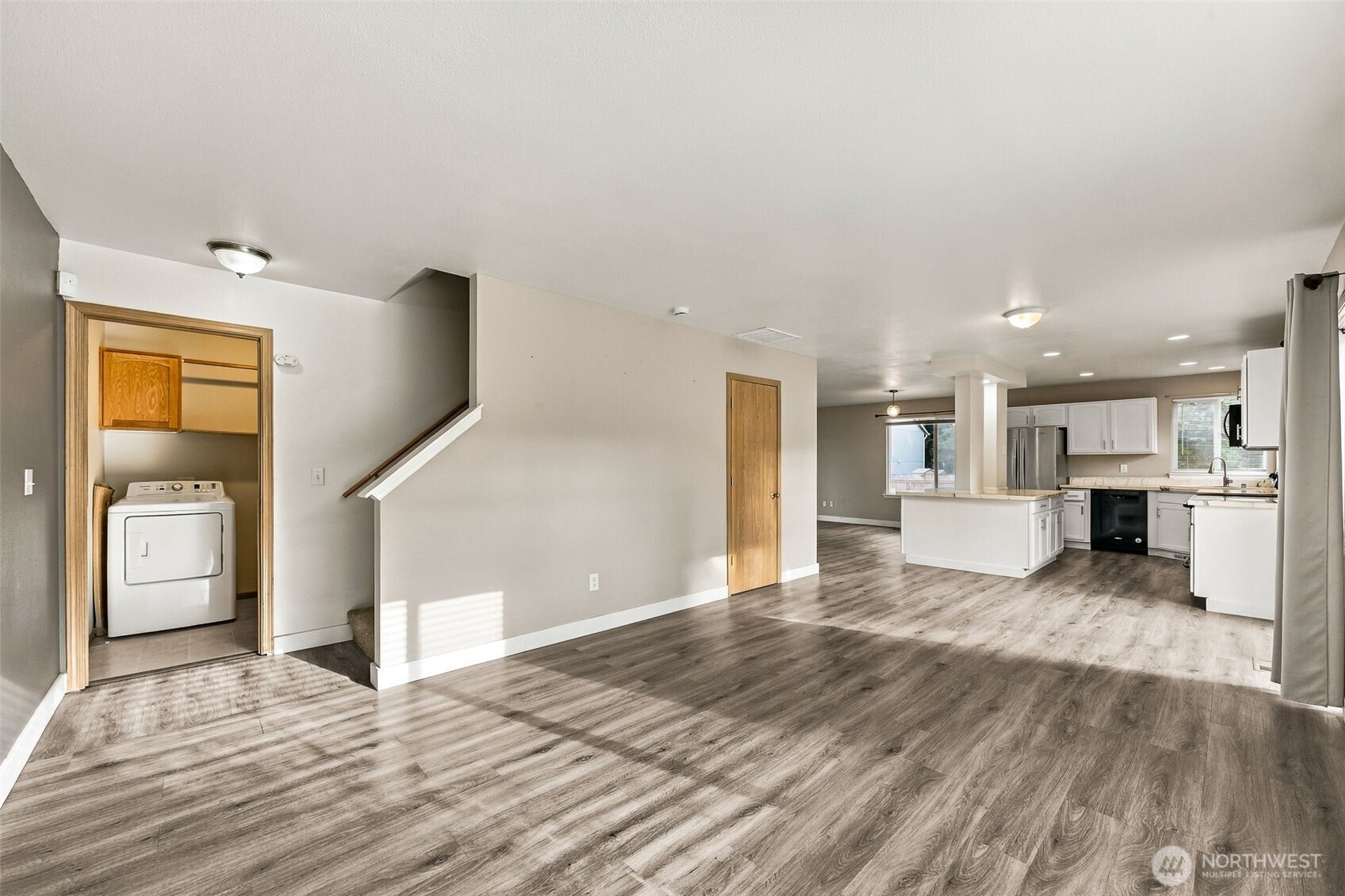 18714 82nd Avenue Ct Property Photo 8