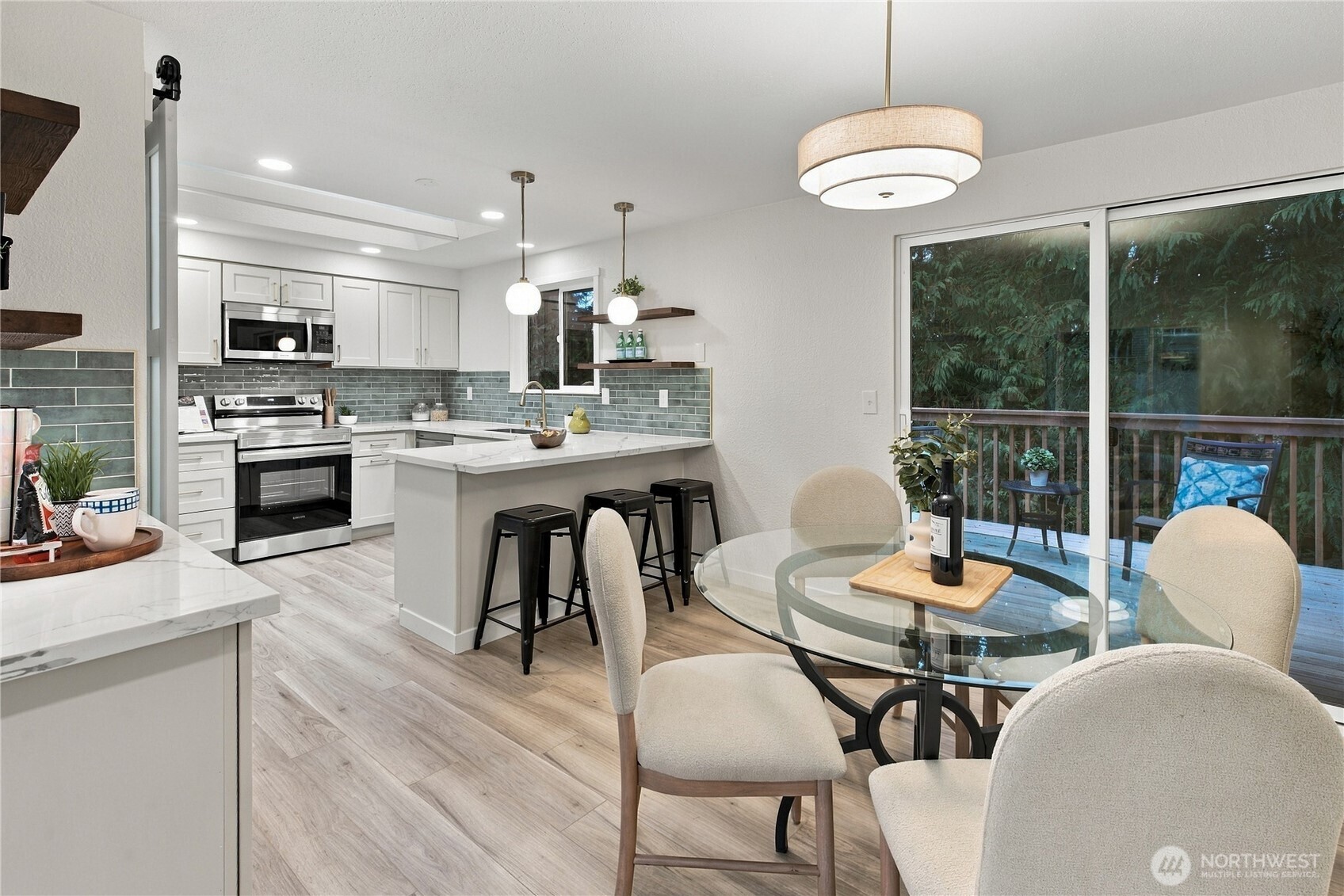 14103 1st Avenue Property Photo 10