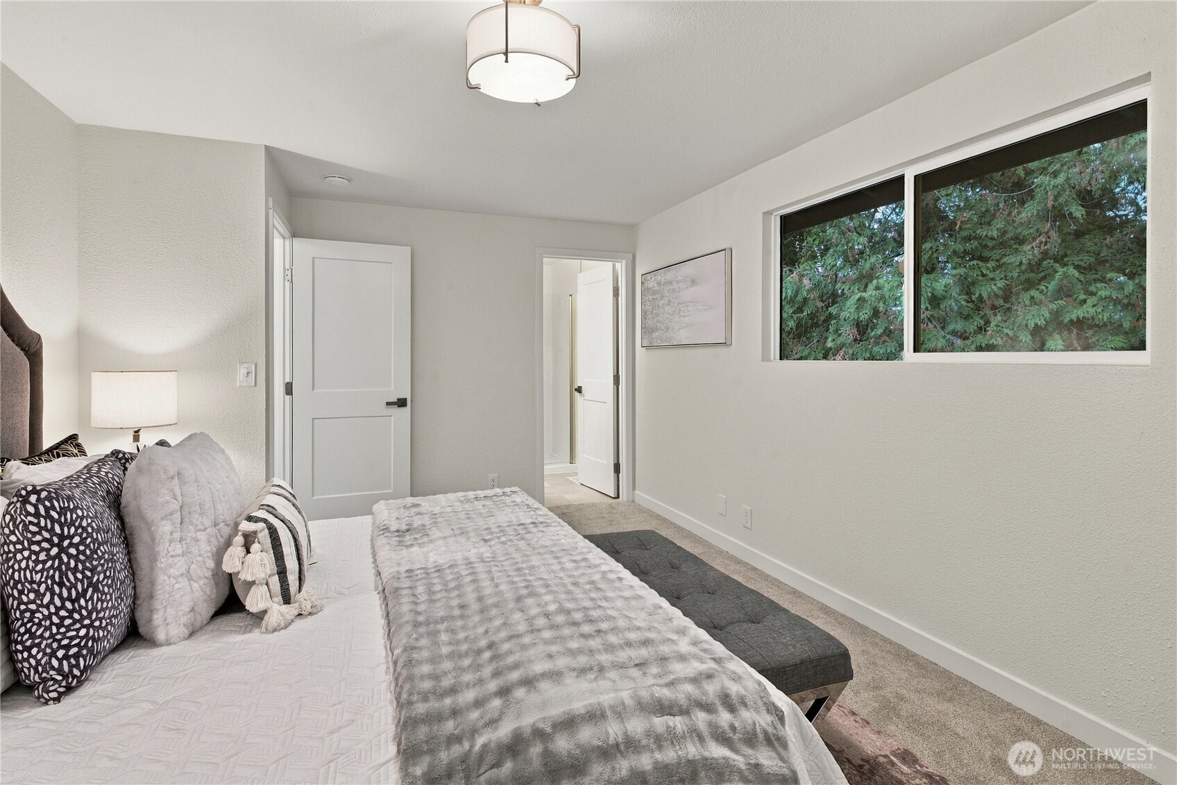 14103 1st Avenue Property Photo 14