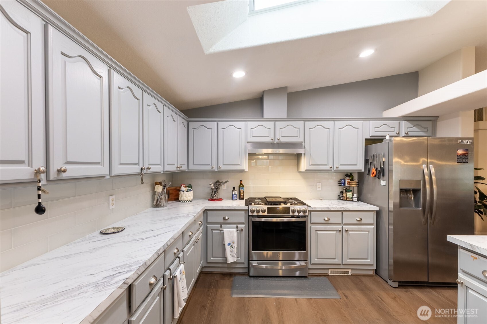 2020 177th Street Ct 42 Property Photo 9