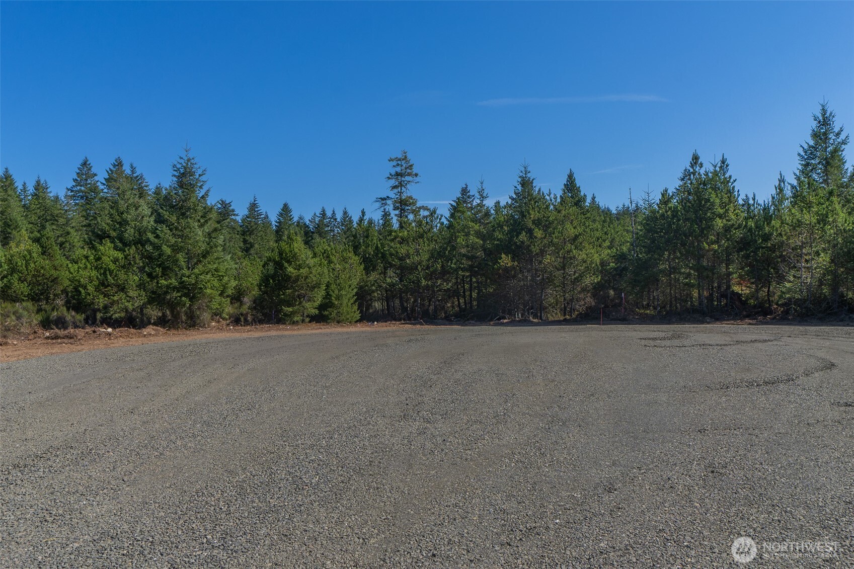 3 Robins Way Property Photo 10