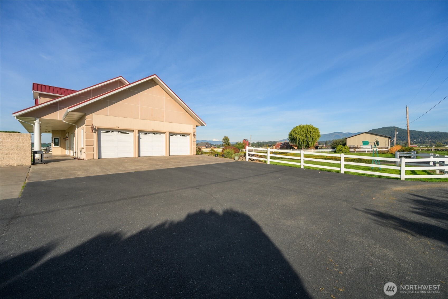 17160 Dike Road Property Photo 29