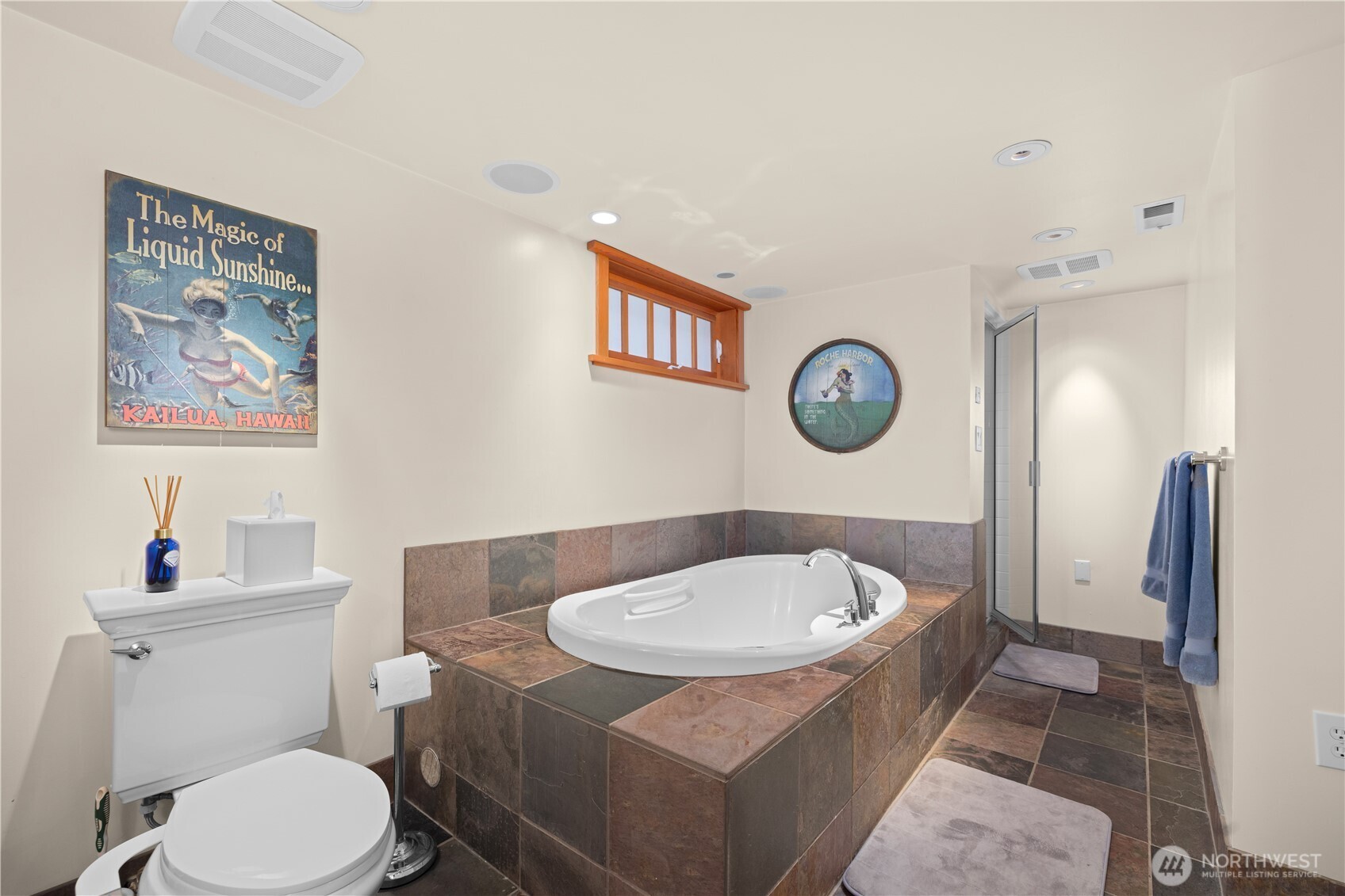 1537 Thorndyke Avenue Property Photo 29