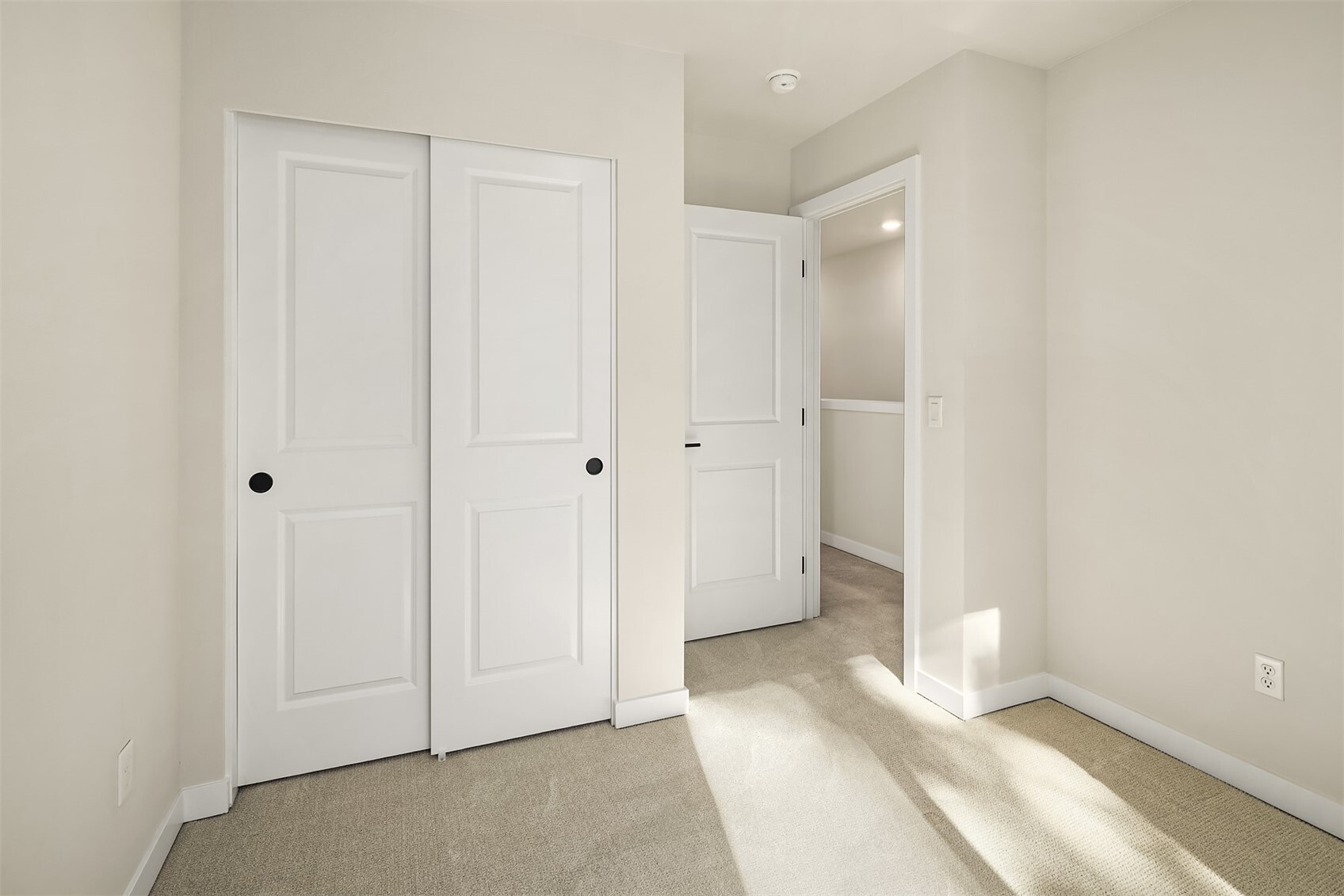 14576 Westminster Way Property Photo 20