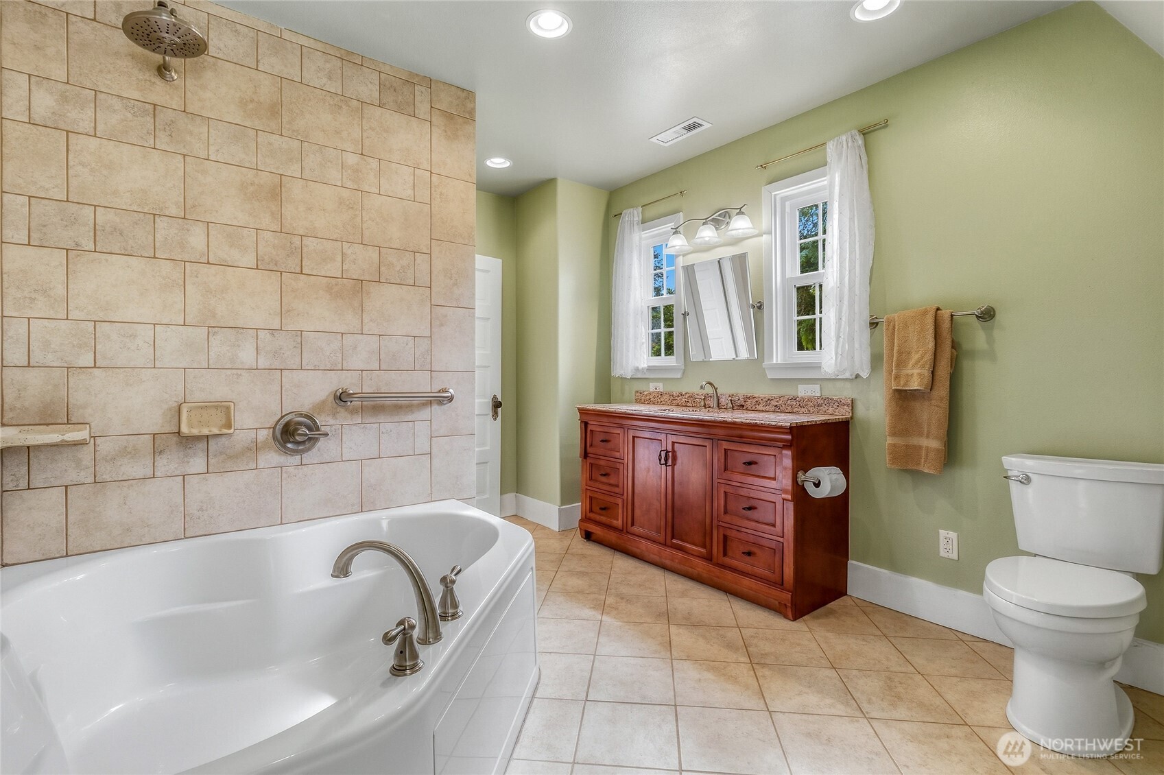 1116 Isaacs Avenue Property Photo 24