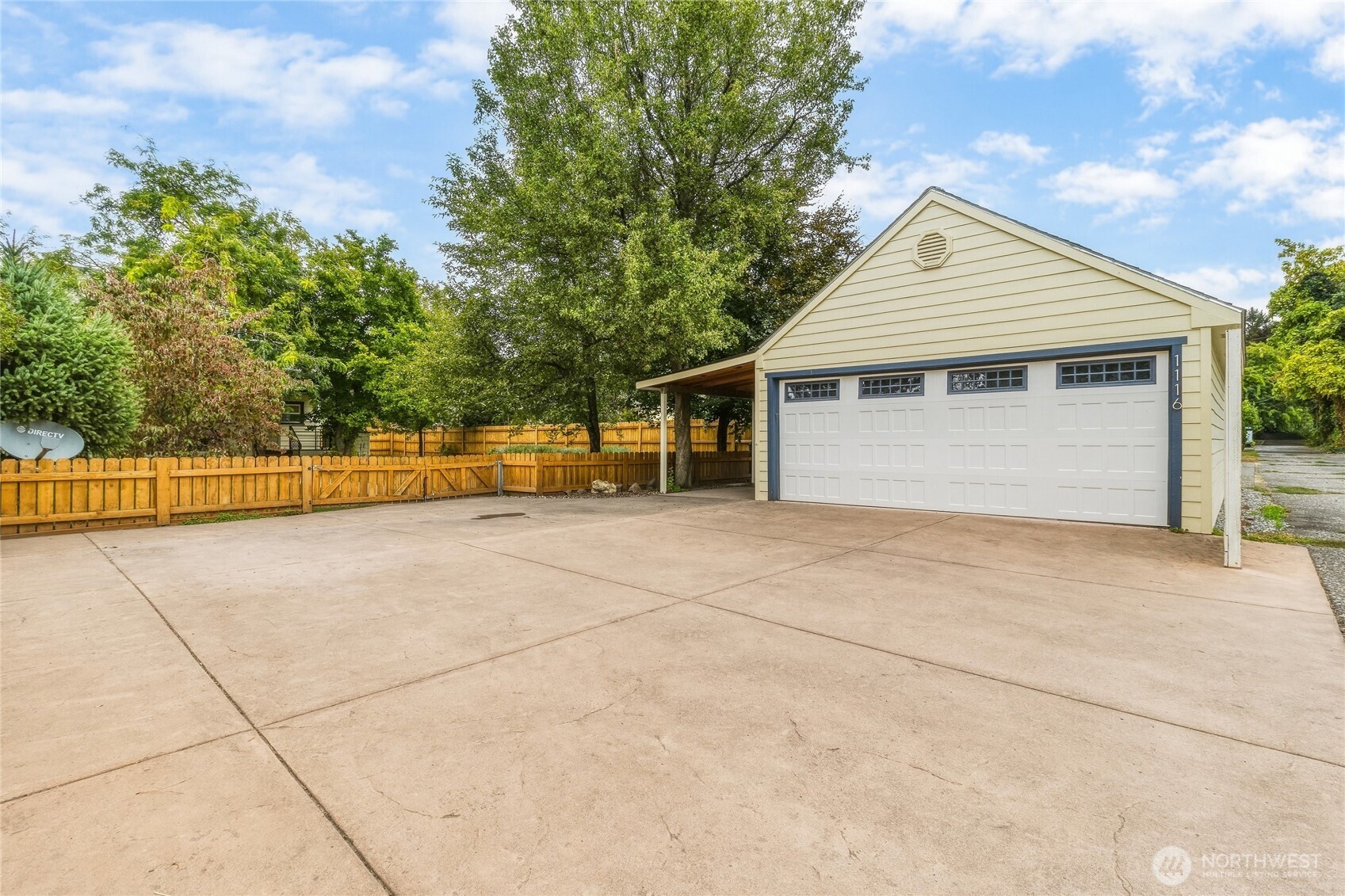 1116 Isaacs Avenue Property Photo 30