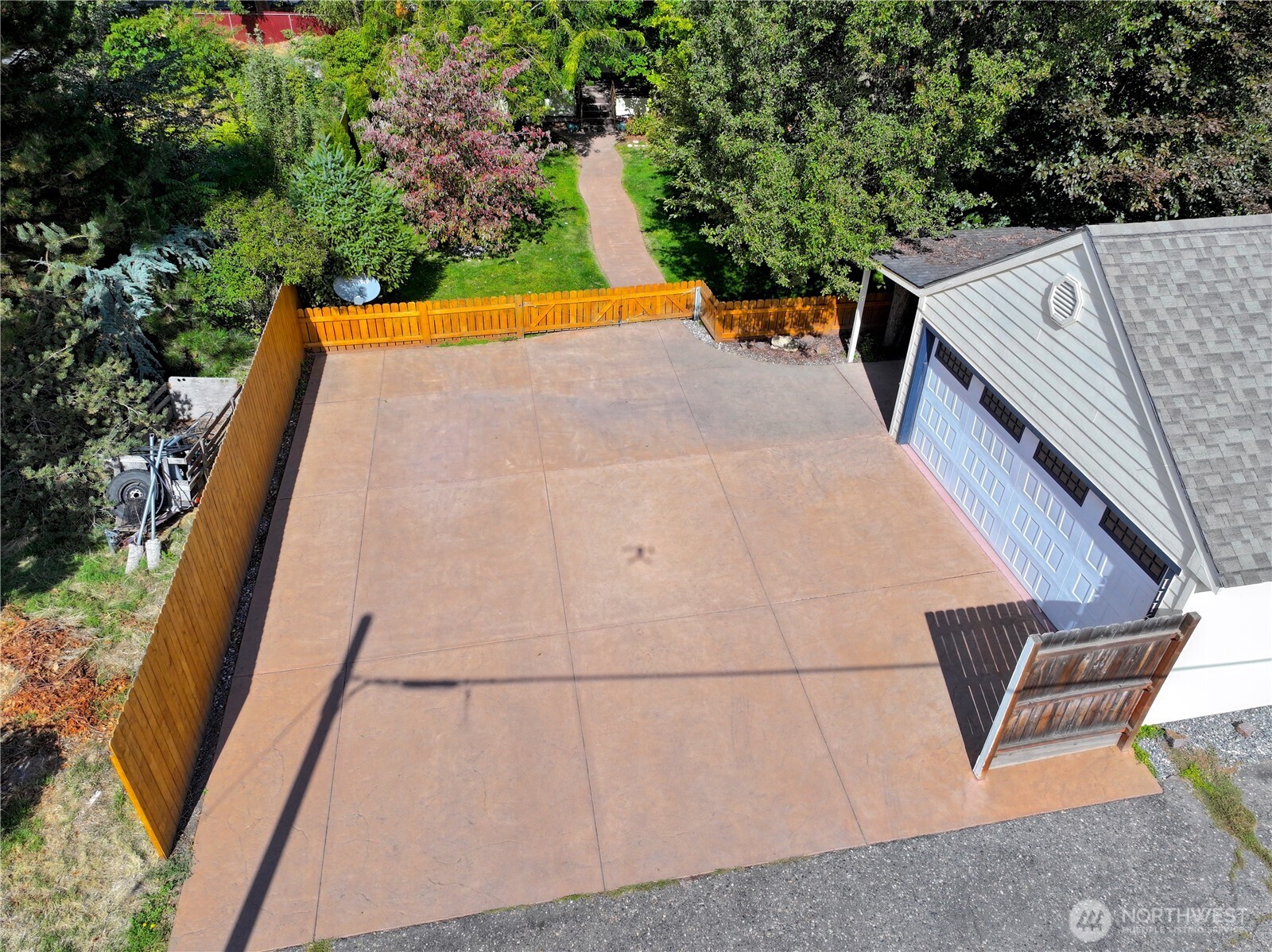 1116 Isaacs Avenue Property Photo 33