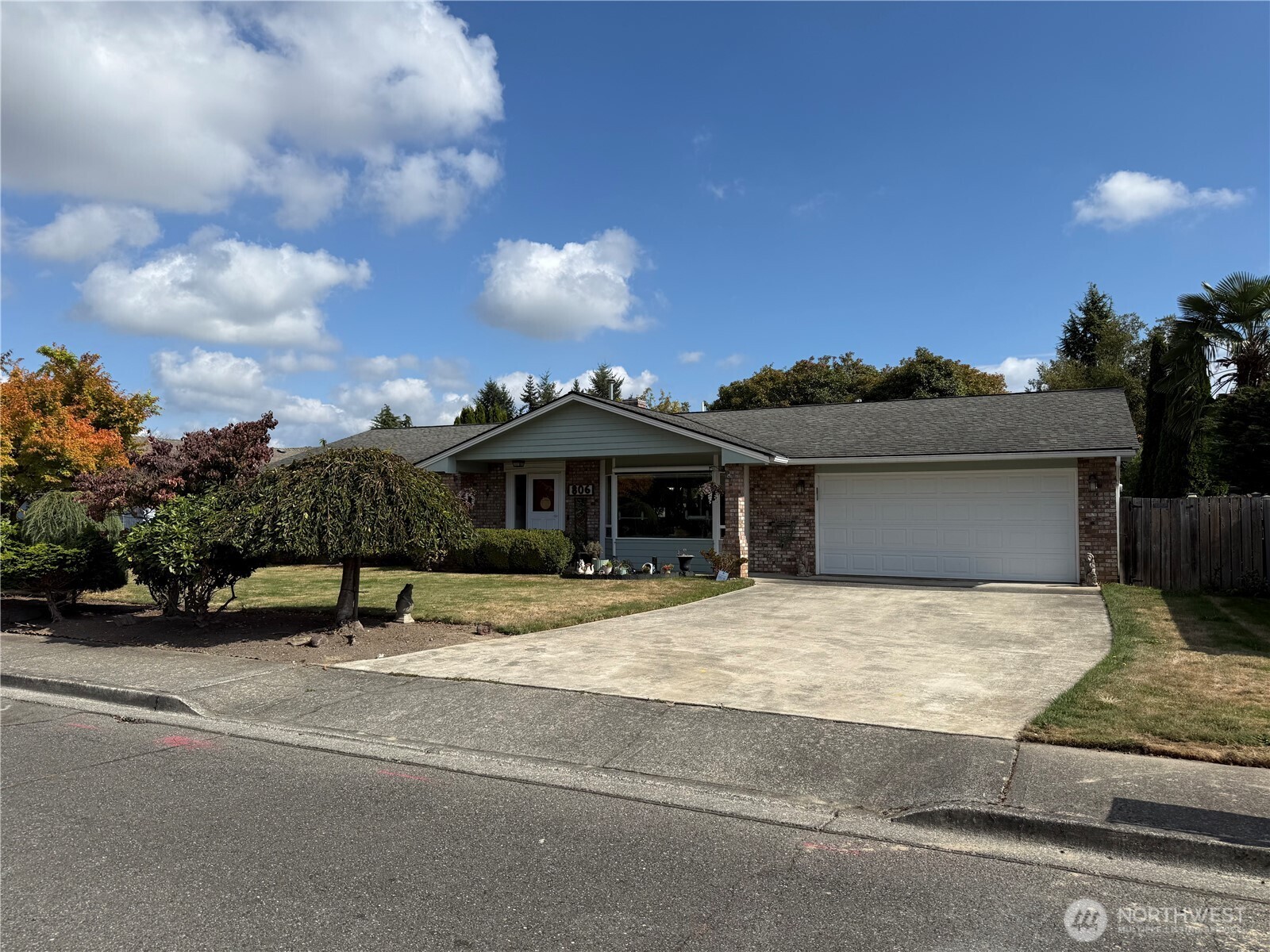 806 Kodiak Drive Property Photo 1